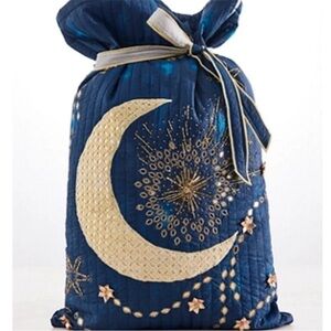 New Free People FP One
Perfect Present Gift Sack Blue
Moon 18x28